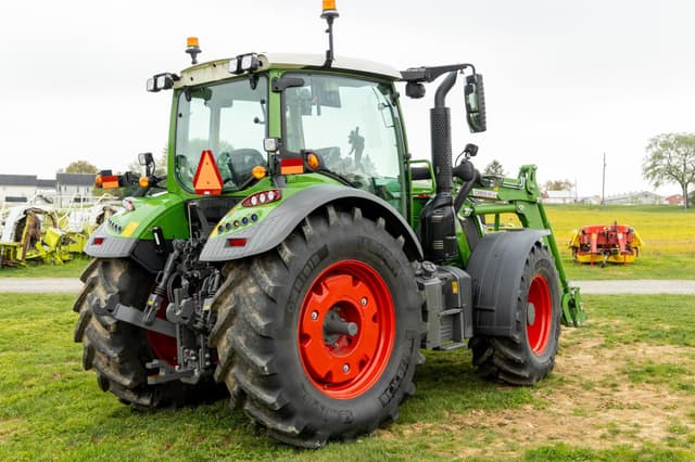 Image of Fendt 516 Vario equipment image 4
