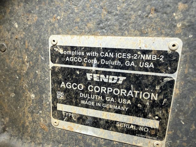 Image of Fendt 718 Vario equipment image 3