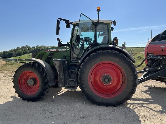 Image of Fendt 720 Vario equipment image 2