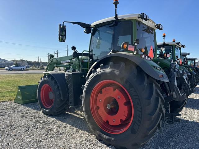 Image of Fendt 720 Vario equipment image 2