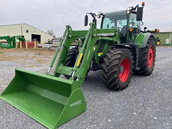 Image of Fendt 724 Vario equipment image 1