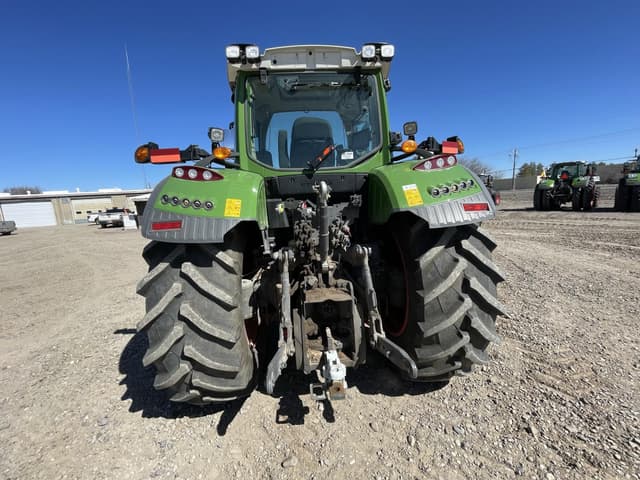 Image of Fendt 724 Vario equipment image 3