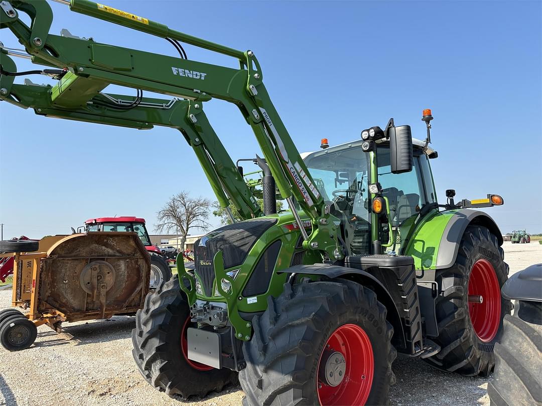 Image of Fendt 724 Vario Primary image