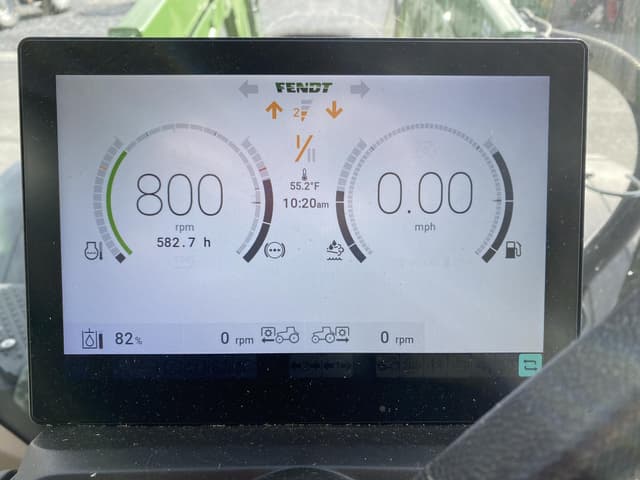 Image of Fendt 724 Vario equipment image 4