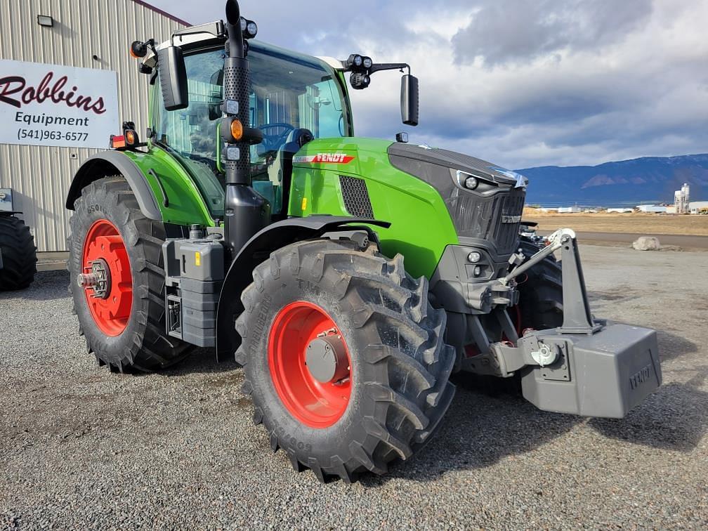 Image of Fendt 724 Vario Primary image
