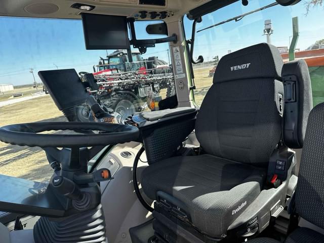 Image of Fendt 728 Vario equipment image 2