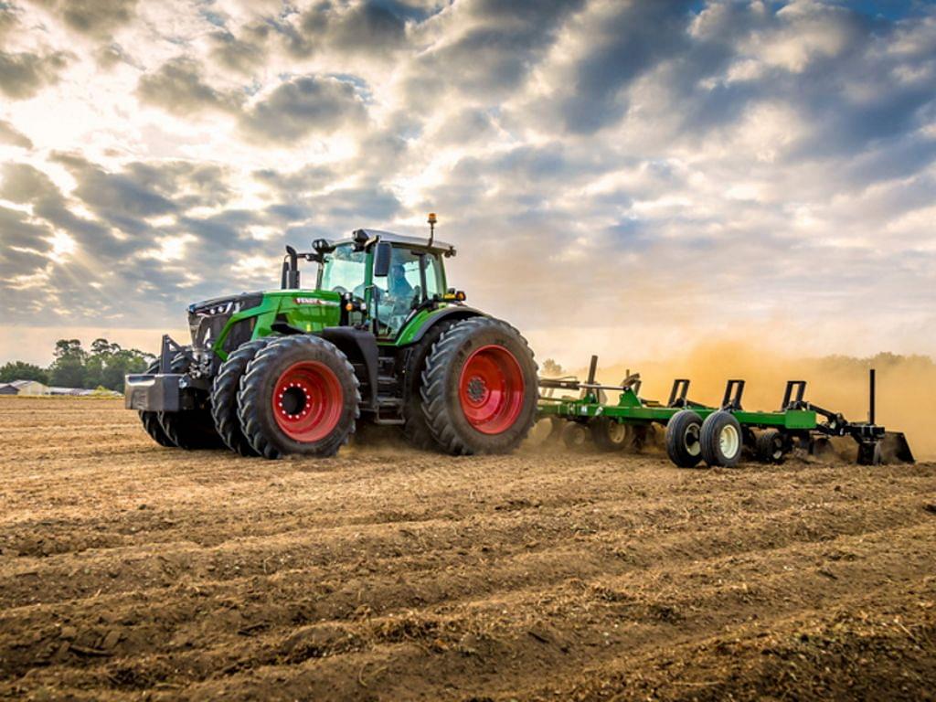 Image of Fendt 933 Vario Primary Image