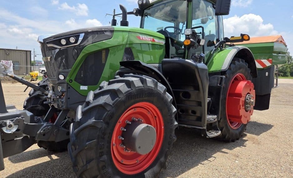Fendt 933 Vario Equipment Image0