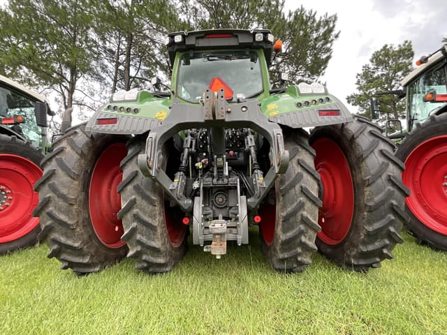Image of Fendt 933 Vario equipment image 4
