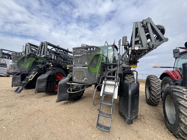 Image of Fendt RoGator 934H equipment image 2