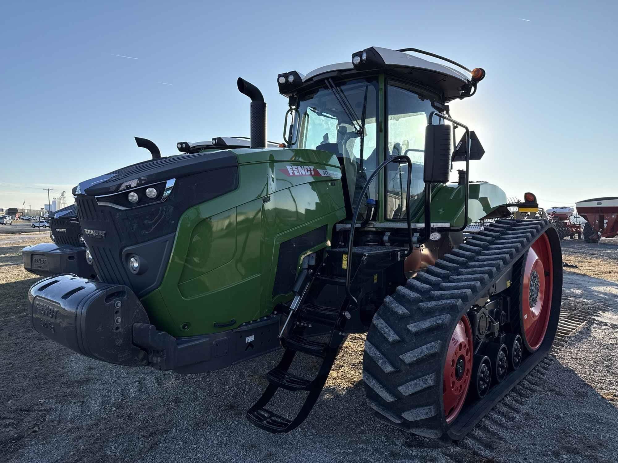 2023 Fendt 943MT Vario Equipment Image0