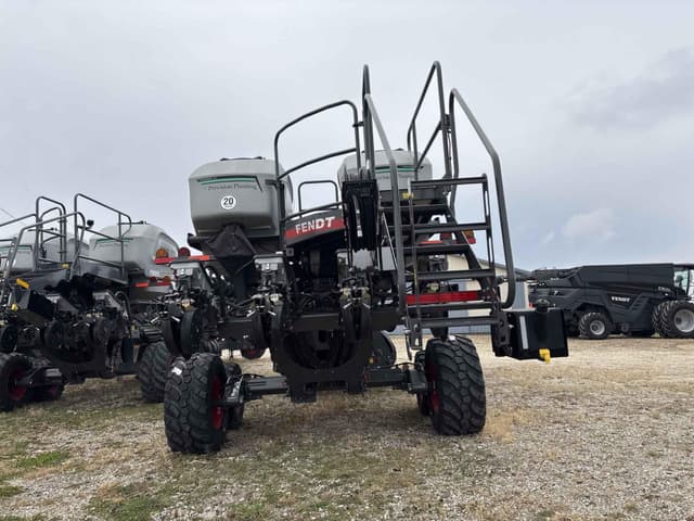Image of Fendt Momentum 16 equipment image 2