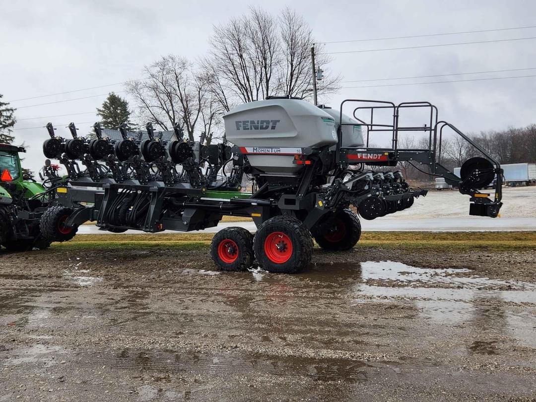 Image of Fendt Momentum 16 Primary image