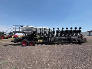 2023 Fendt Momentum 24 Image