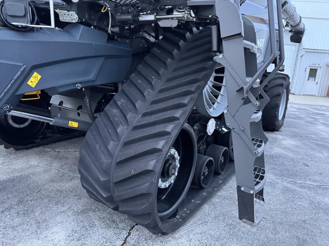Image of Fendt IDEAL 10T equipment image 4