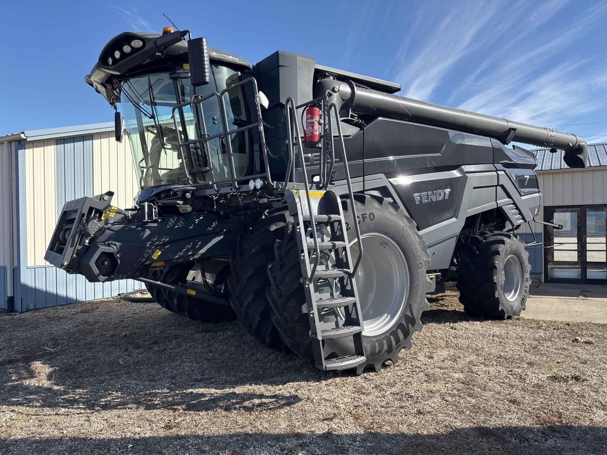 2023 Fendt IDEAL 8T Equipment Image0
