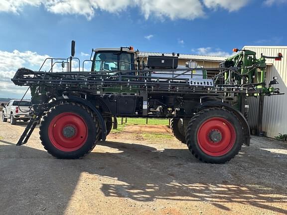 Image of Fendt RoGator 932 equipment image 2