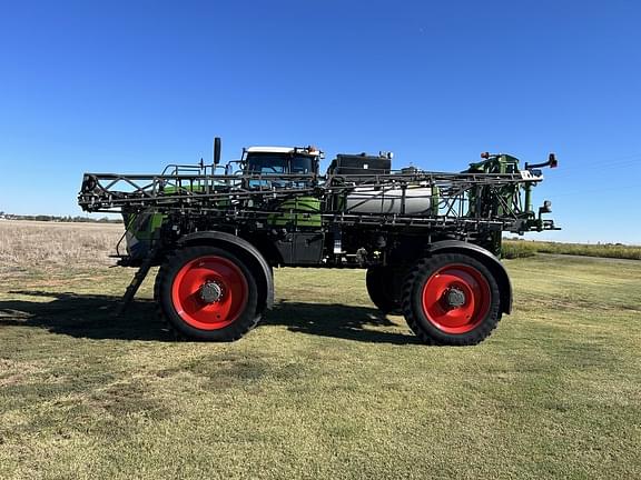 Image of Fendt RoGator 934 equipment image 1