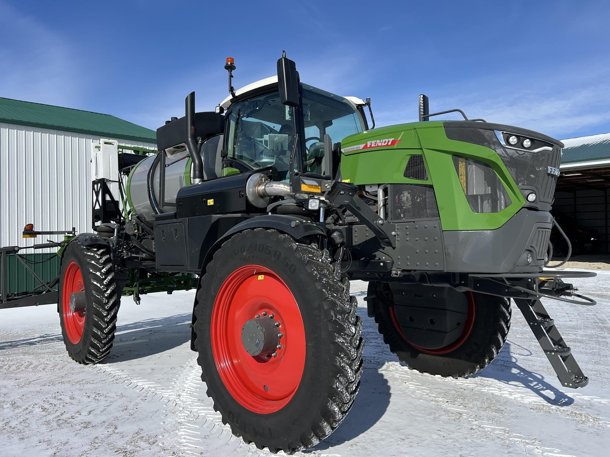 2023 Fendt RoGator 934 Equipment Image0