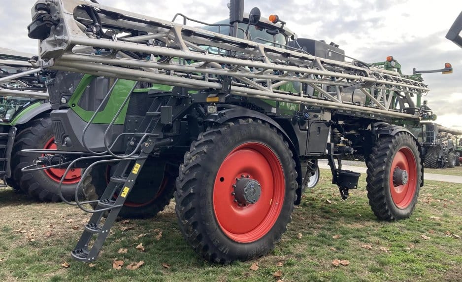 2023 Fendt RoGator 934H Equipment Image0