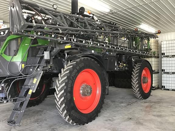 Image of Fendt RoGator 937H equipment image 1