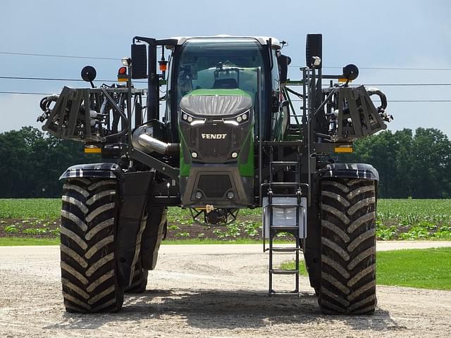 Image of Fendt RoGator 937H equipment image 2