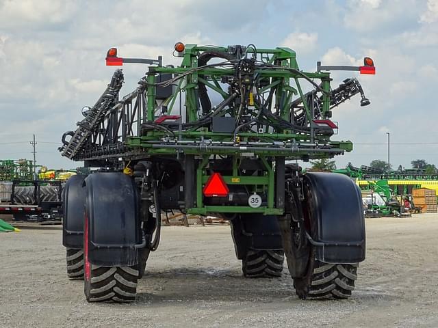 Image of Fendt RoGator 937H equipment image 4