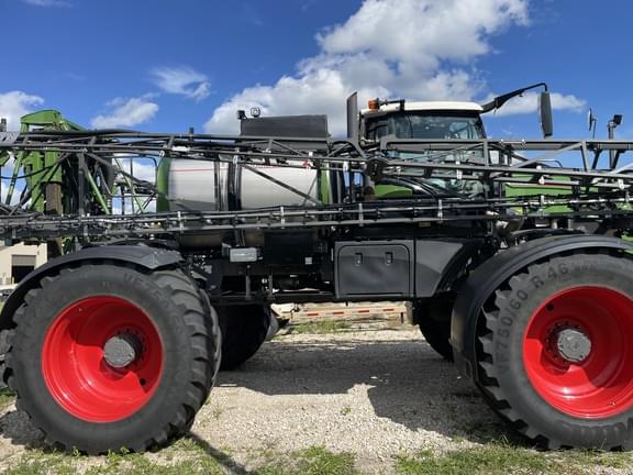 Image of Fendt RoGator 937H equipment image 4