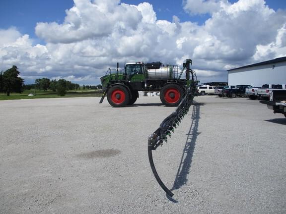 Image of Fendt RoGator 937H equipment image 1