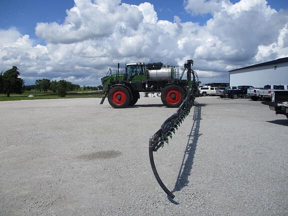 Image of Fendt RoGator 937H equipment image 1