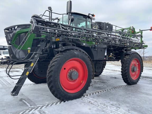 Image of Fendt RoGator 937H equipment image 2