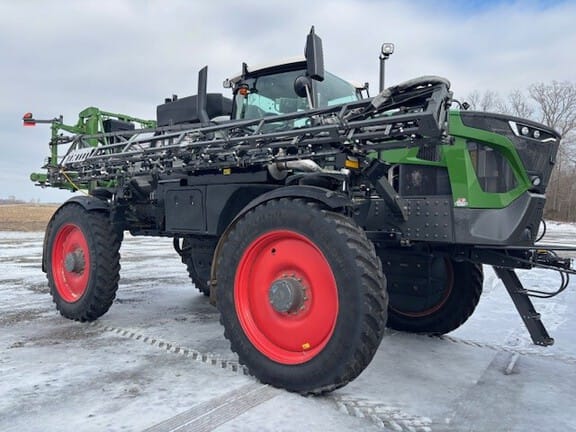 2023 Fendt RoGator 937H Equipment Image0