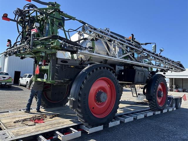 Image of Fendt RoGator 934H equipment image 2