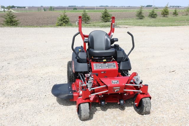 Image of Ferris ISX800 equipment image 2