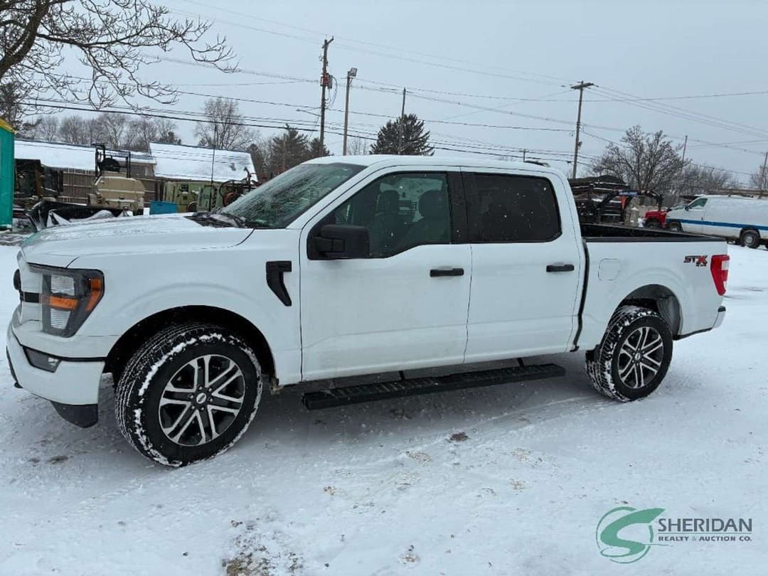 Image of Ford F-150 Primary image