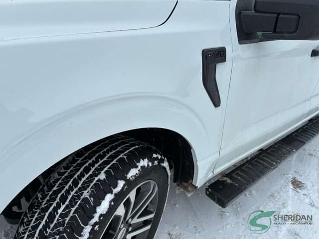 Image of Ford F-150 equipment image 4