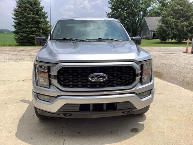 Image of Ford F-150 equipment image 2