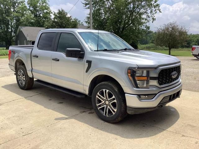 Image of Ford F-150 equipment image 1