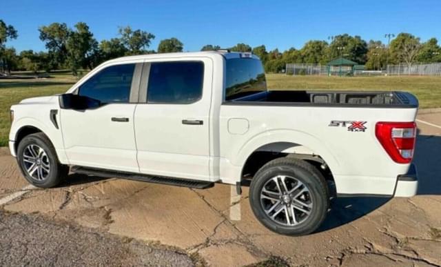 Image of Ford F-150 equipment image 1