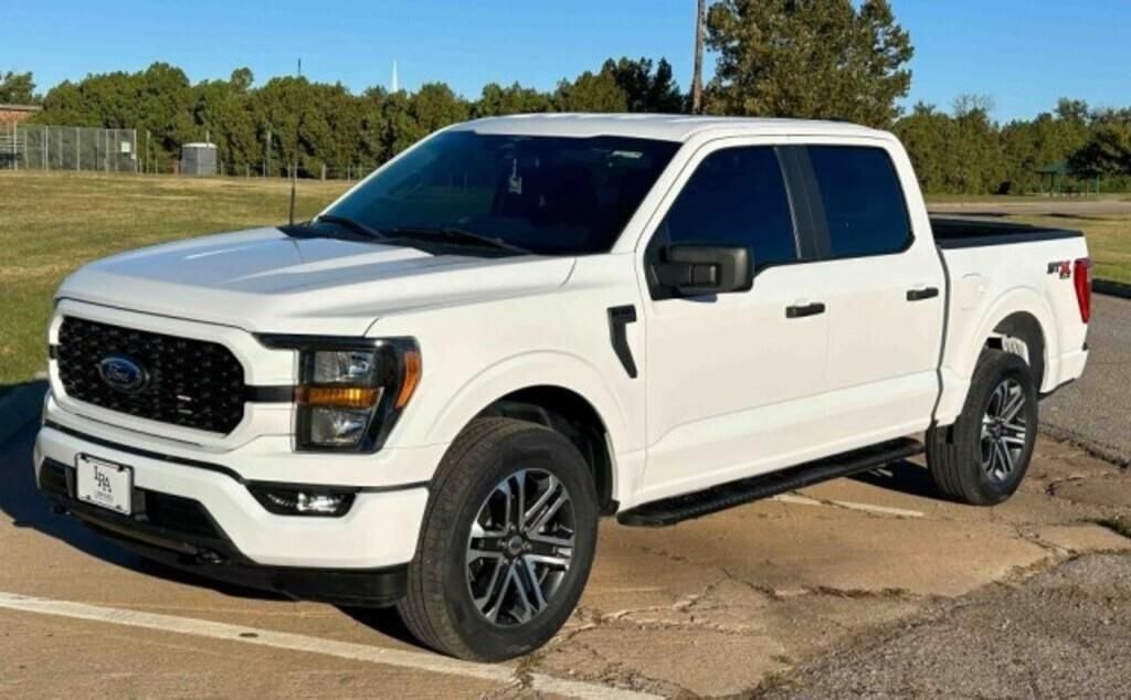 2023 Ford F-150 Equipment Image0