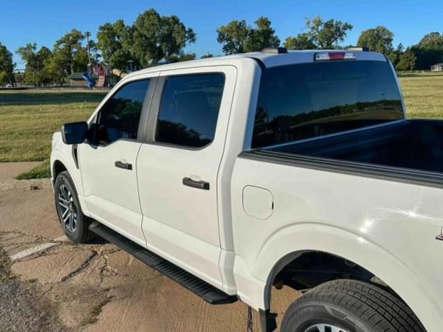 Image of Ford F-150 equipment image 3