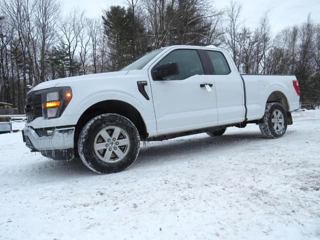 Image of Ford F-150 equipment image 4