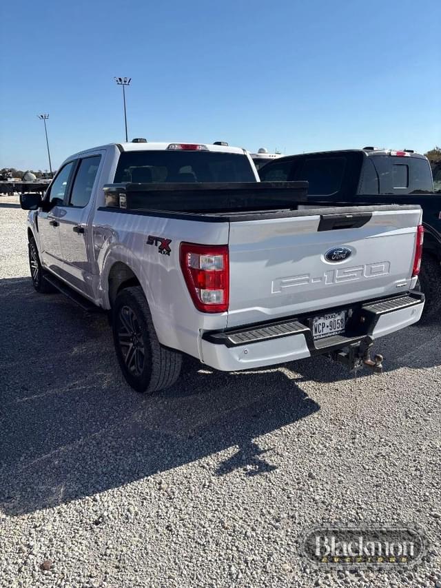 Image of Ford F-150 equipment image 1