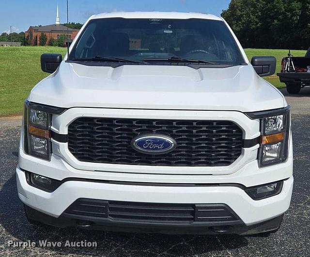 Image of Ford F-150 equipment image 1