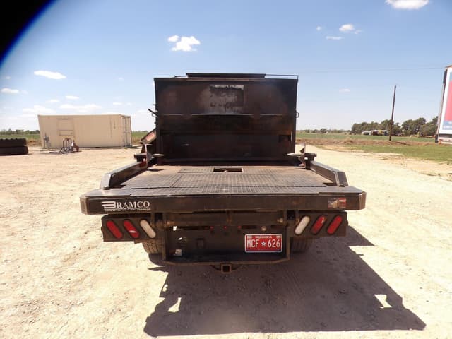 Image of Ford F-350 equipment image 3