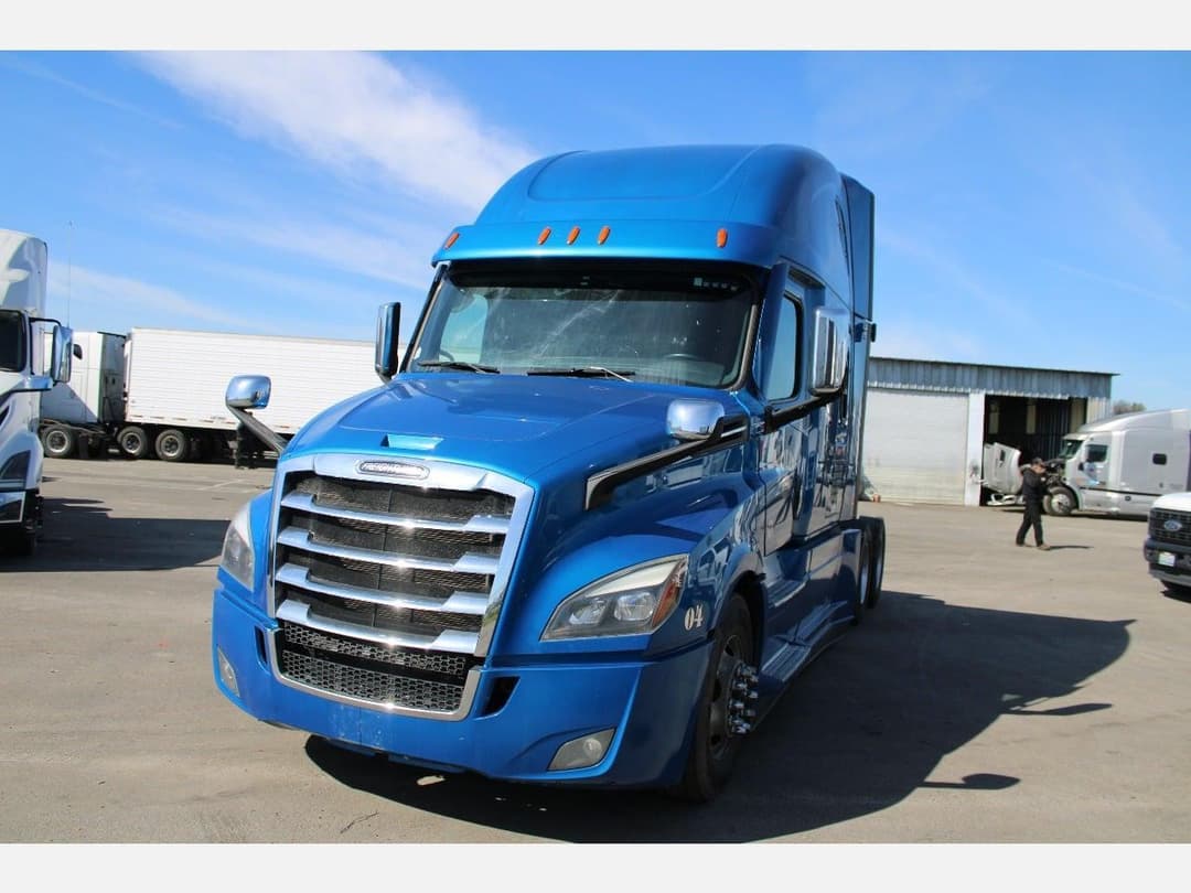 Image of Freightliner Cascadia 126 Primary image