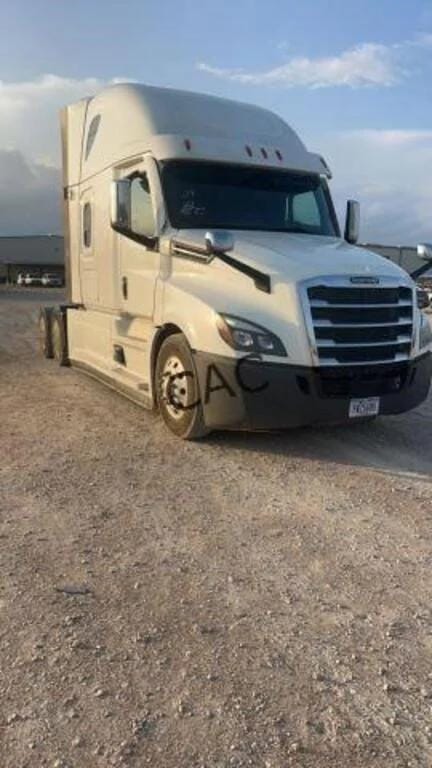 Main image Freightliner Cascadia