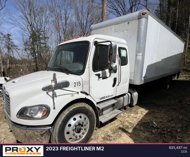 Image of Freightliner M2 equipment image 1