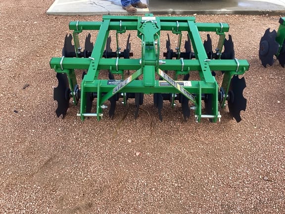 2023 Frontier TM1062L Equipment Image0