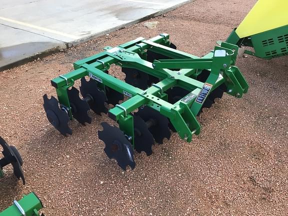 Image of Frontier TM1062L equipment image 2